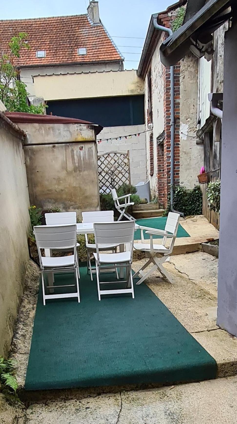 Ruisseau & Fleur... Apartment Saint-Martin-d'Ablois Bagian luar foto